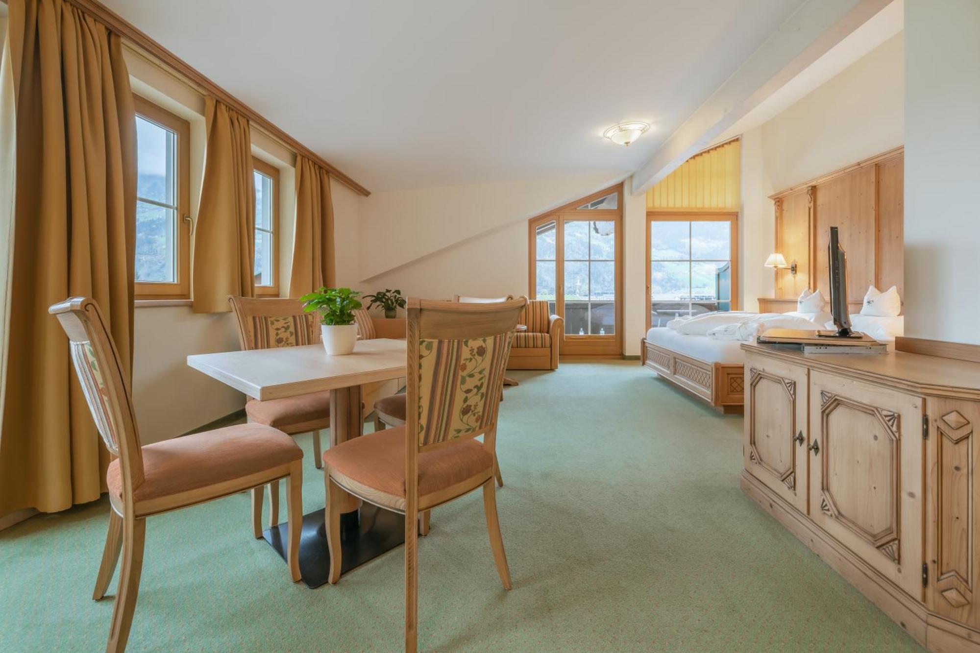 Kerschdorfer - Wohlfuehlhotel Garni - Adults Only カルテンバッハ エクステリア 写真